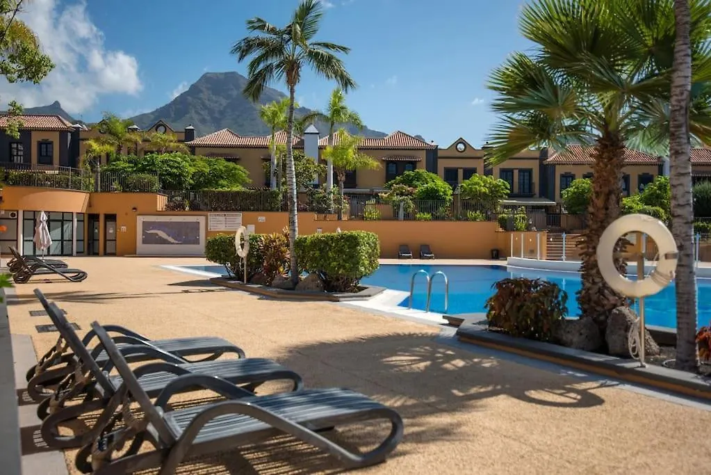Villa 19 Duquesa Del Duque Resort 3 Bedrooms Costa Adeje  0*, Costa Adeje (Tenerife)